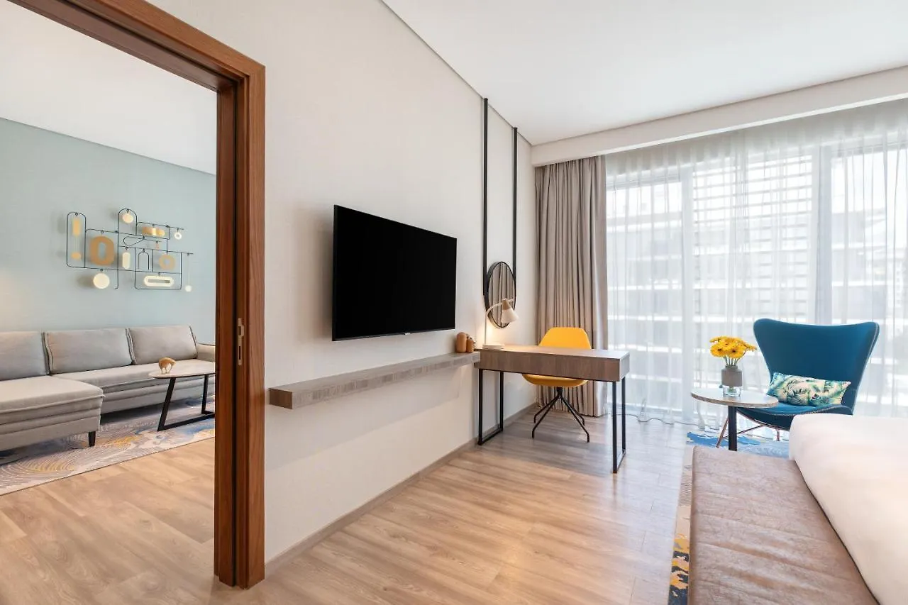 Voco Dubai The Palm By Ihg Hotel United Arab Emirates